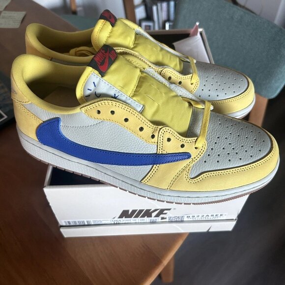 Size 10.5 - Travis Scott x Air Jordan 1 Retro OG SP Low Canary W - Picture 1 of 4
